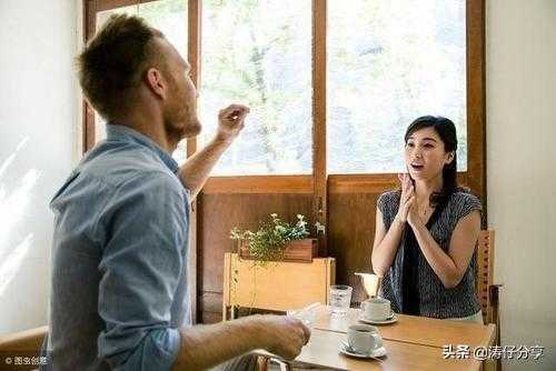 夫妻没共同语言的句子（夫妻没有共同语言沟通不了怎么办）